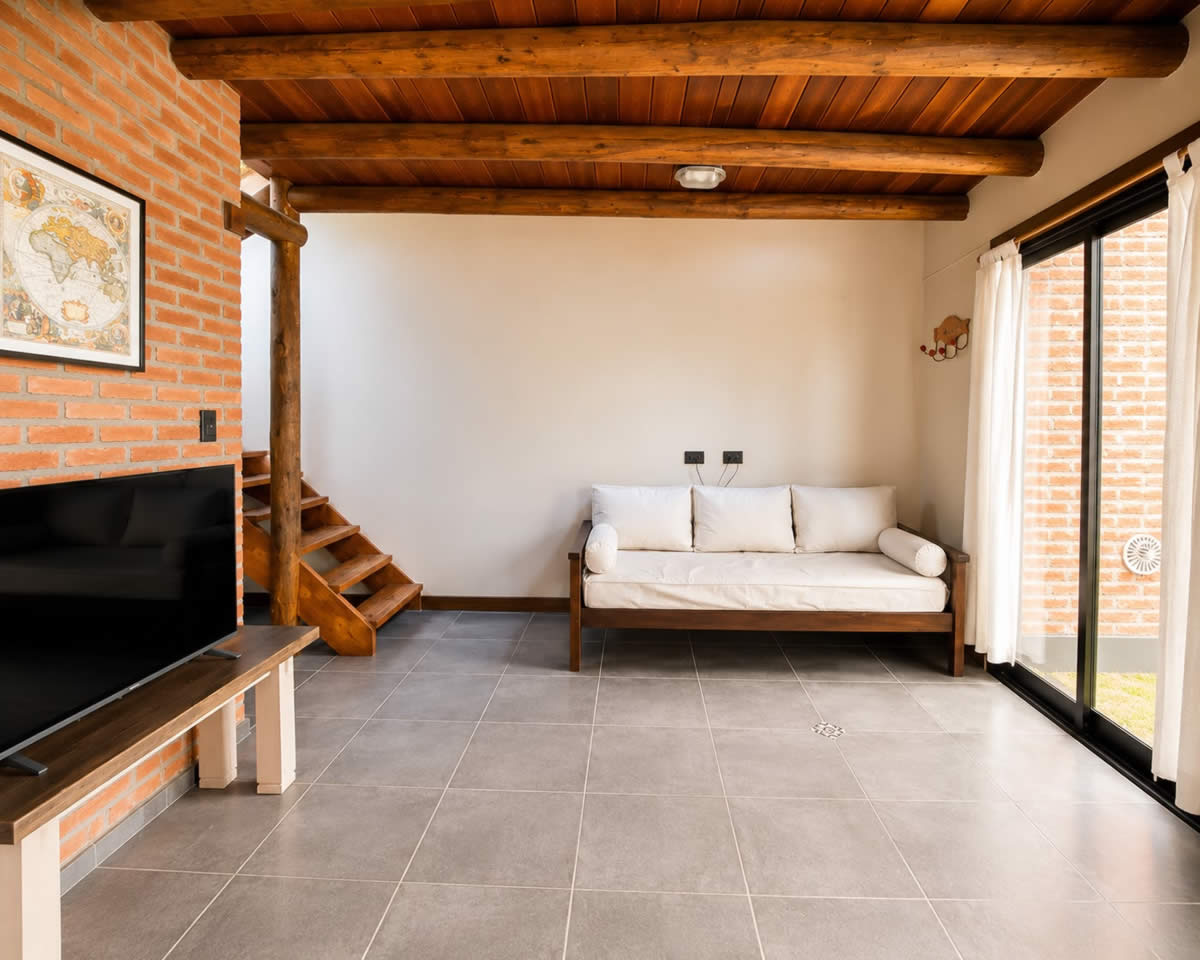 Imagen de Casa de 1 dormitorio y 1 baño (2 plantas) - 3