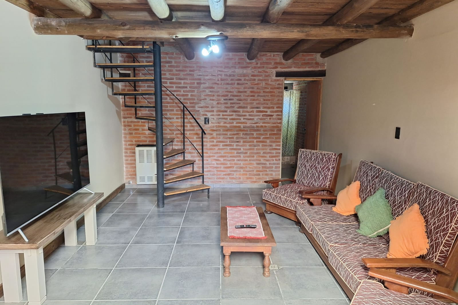 Imagen de Casa de 1 dormitorio y 1 baño (2 plantas) - 4